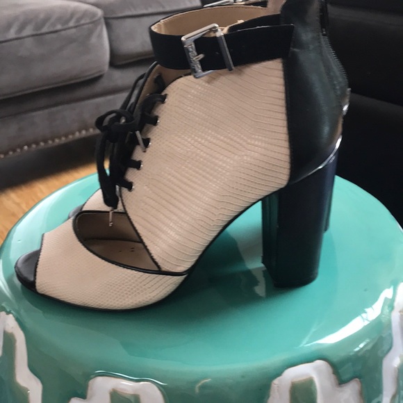 Juicy Couture Lace Up Heels! So Fun!!! - Picture 3 of 7